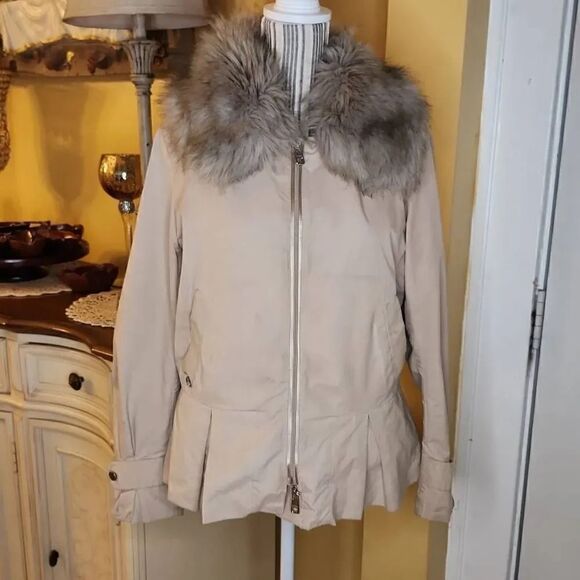 Banana Republic peblum fall to winter removalable liner and collar beige… - Picture 1 of 7